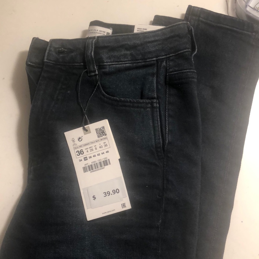 Zara Jeans
